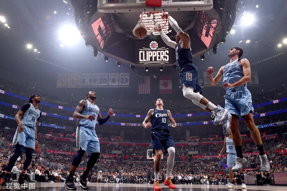 足球世界中 足球世界中