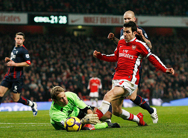 牌不仅仅是 牌不仅仅是