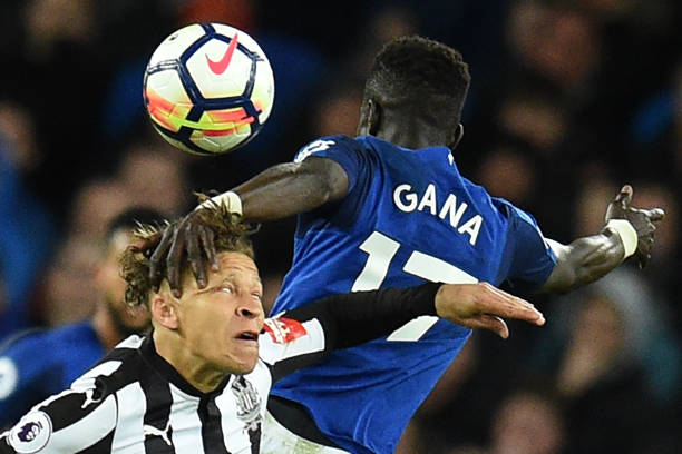 他在赛后直 他在赛后直